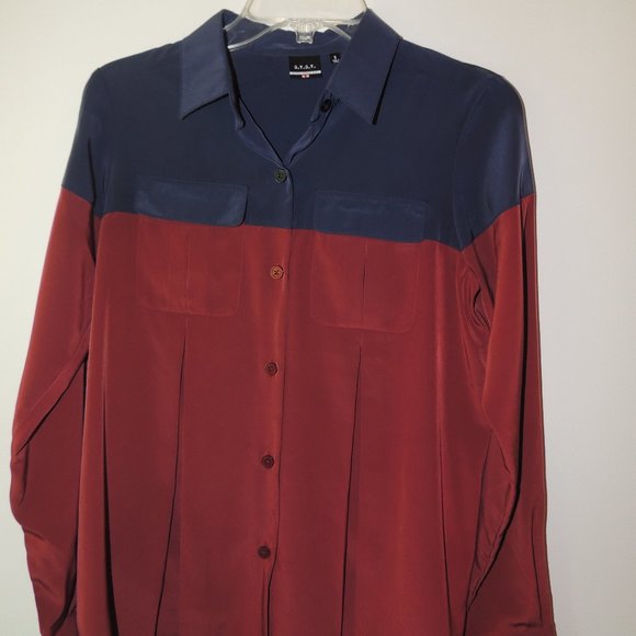 Two-Tone G.V.G.V. Button-Up - Picture 2 of 6